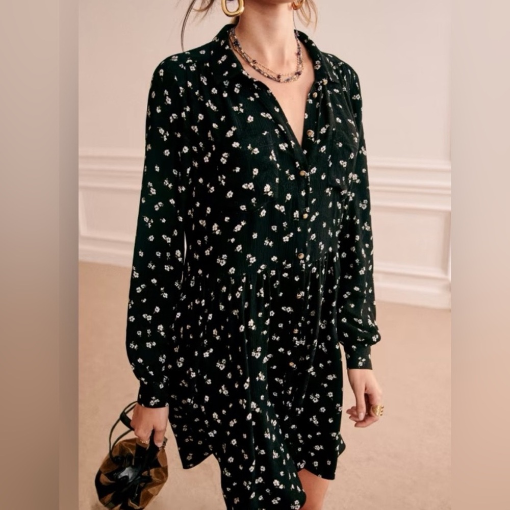 Sezane Dark Green Long Sleeve Mini Dress with White Daisy Print